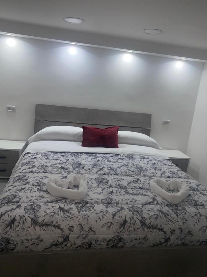 Casa Regina Villa Napoli Esterno foto